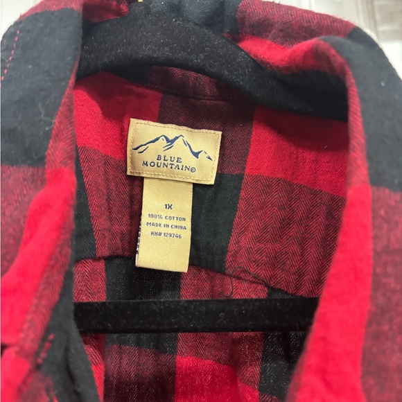 Woolrich Red and Black Checkered Men's Shirt - Picture 2 of 2